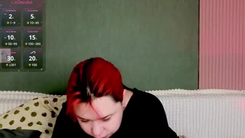 Klee online show from November 2025 05:24:01 AM