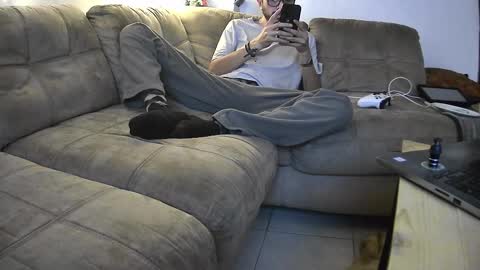Jeremyz online show from December 2024 05:37:02 AM