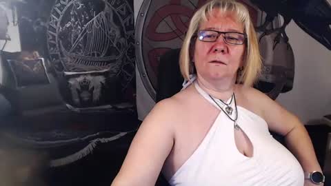 Michelle online show from February 2025 04:54:02 PM