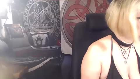 Michelle online show from February 2025 07:40:02 AM