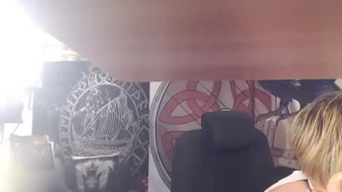 Michelle online show from February 2025 06:01:01 PM