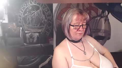 Michelle online show from April 2026 04:06:02 PM