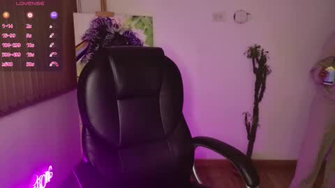 Snapshot of kleogold_1 chatting on February 2026 02:51:01 AM Christina online show from February 2026 02:51:01 AM