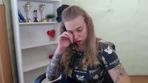 klerkarina online show from September 2025 05:22:01 AM