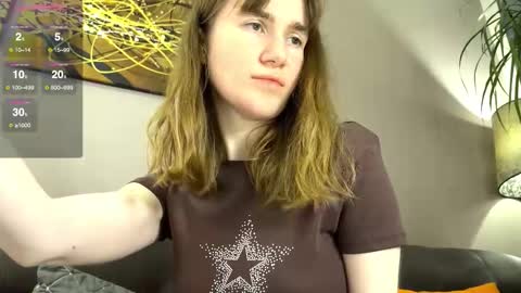 Kleya online show from November 2025 06:19:02 PM