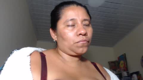 Kloe online show from October 2025 07:03:02 AM