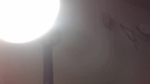 Kloe online show from November 2025 09:58:01 PM