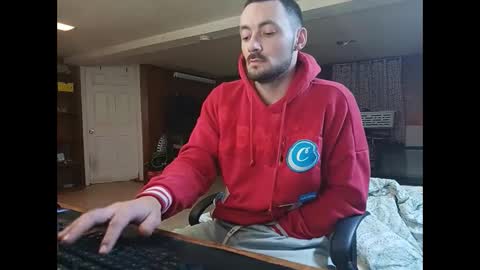 LOUiViLAN online show from January 2025 12:19:01 PM