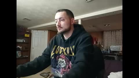 LOUiViLAN online show from January 2025 07:03:01 AM