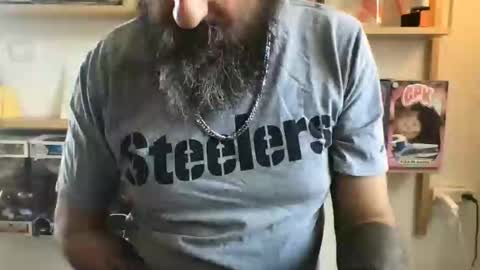 Snapshot of knicker76 chatting on October 2025 08:11:01 AM knicker76 online show from October 2025 08:11:01 AM