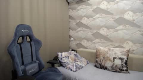 Carter.  online show from October 2025 08:24:02 AM