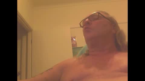 knobout online show from December 2024 12:29:02 PM