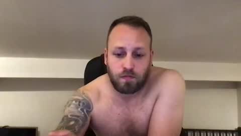 Snapshot of kobasic chatting on February 2025 01:02:02 AM hugo online show from February 2025 01:02:02 AM