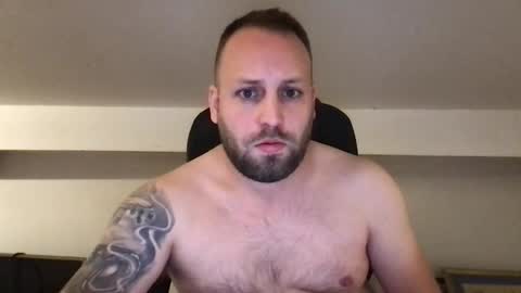 Snapshot of kobasic chatting on October 2025 11:00:02 PM hugo online show from October 2025 11:00:02 PM