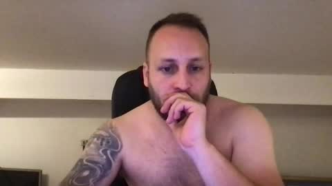 Snapshot of kobasic chatting on October 2025 01:59:02 AM hugo online show from October 2025 01:59:02 AM