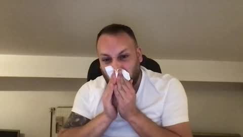 Snapshot of kobasic chatting on October 2025 11:27:01 PM hugo online show from October 2025 11:27:01 PM