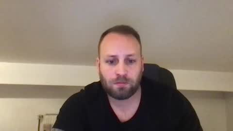 Snapshot of kobasic chatting on October 2025 09:59:02 PM hugo online show from October 2025 09:59:02 PM