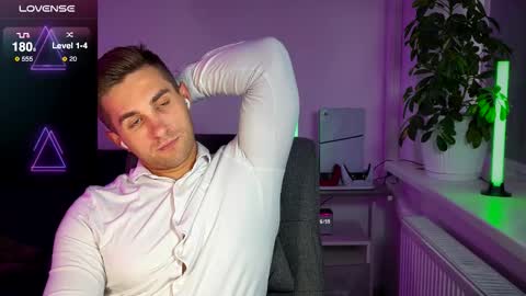 Sweet boy online show from September 2025 01:58:01 PM