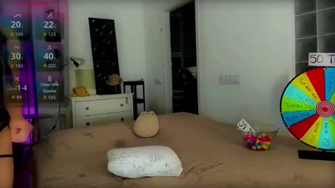 Lisa      online show from February 2026 03:51:01 PM