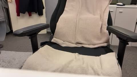 kokoswww online show from November 2025 06:41:01 PM