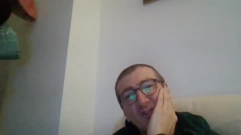 Snapshot of kolesie7 chatting on December 2024 07:21:01 PM JUAN CARLOS online show from December 2024 07:21:01 PM