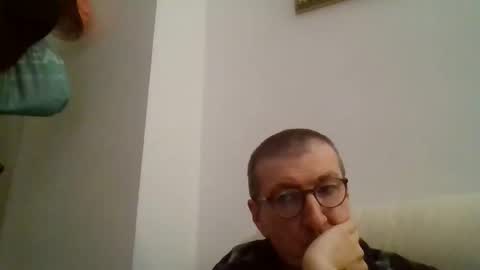 Snapshot of kolesie7 chatting on February 2025 07:31:02 PM JUAN CARLOS online show from February 2025 07:31:02 PM