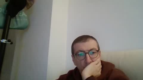 Snapshot of kolesie7 chatting on February 2025 06:34:02 PM JUAN CARLOS online show from February 2025 06:34:02 PM