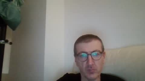 Snapshot of kolesie7 chatting on September 2025 09:15:02 PM JUAN CARLOS online show from September 2025 09:15:02 PM