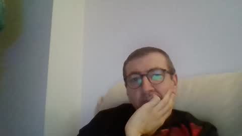 Snapshot of kolesie7 chatting on September 2025 06:45:01 PM JUAN CARLOS online show from September 2025 06:45:01 PM