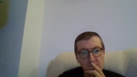 Snapshot of kolesie7 chatting on October 2025 06:26:01 PM JUAN CARLOS online show from October 2025 06:26:01 PM