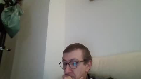 Snapshot of kolesie7 chatting on October 2025 08:42:02 PM JUAN CARLOS online show from October 2025 08:42:02 PM
