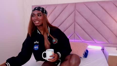 Kollin  online show from January 2025 12:27:01 PM