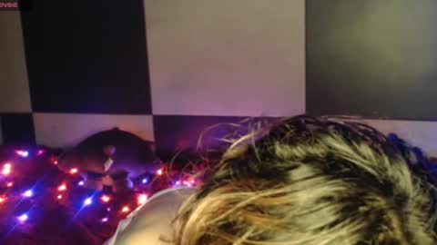 konekokawai online show from September 2025 05:38:01 PM