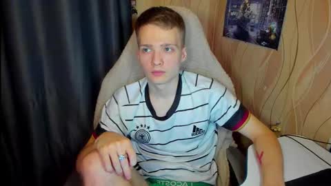 konnor_deviant online show from November 2025 07:13:01 PM