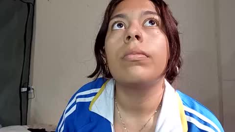 Konny and Laila online show from April 2026 01:24:01 PM