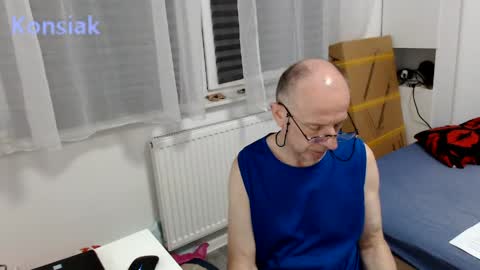 Snapshot of konsiak chatting on May 2026 06:24:02 PM Komsiak online show from May 2026 06:24:02 PM