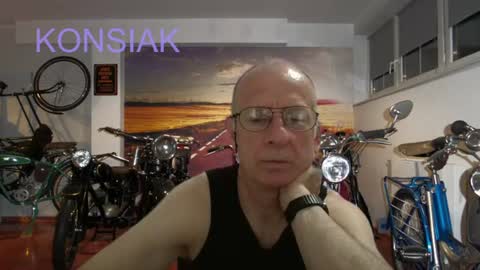 Snapshot of konsiak chatting on June 2026 07:45:01 PM Komsiak online show from June 2026 07:45:01 PM