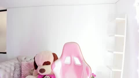 Koral Cuz online show from March 2026 05:29:01 PM