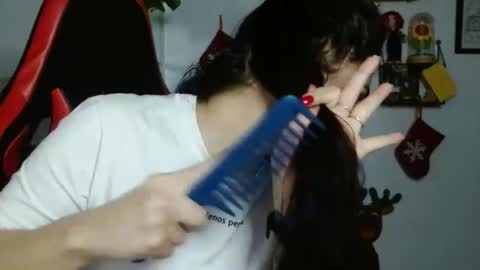 Karoll online show from December 2024 02:24:01 AM