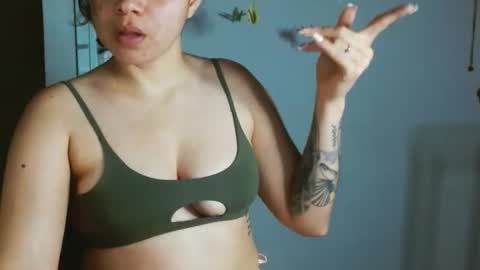 Karoll online show from January 2026 02:04:02 AM