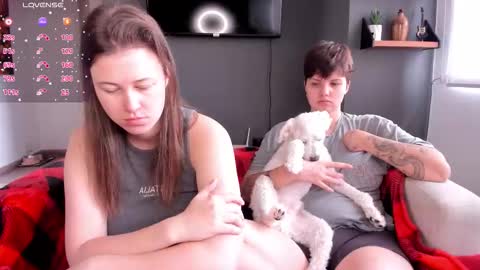 Twiix online show from February 2026 02:02:01 PM