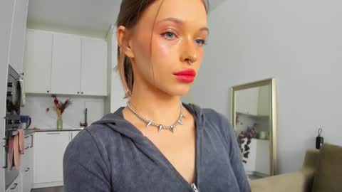 Snapshot of kossie_ chatting on February 2025 12:21:02 PM kossie_ online show from February 2025 12:21:02 PM