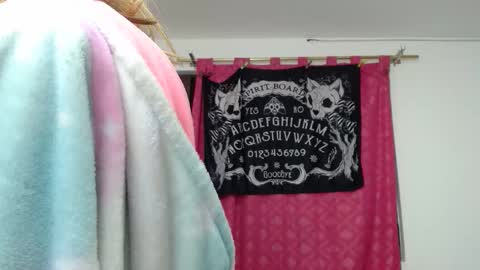 kratos_and_afrodita online show from January 2026 04:11:02 PM