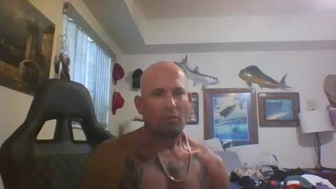 Kristian online show from September 2025 01:43:02 PM