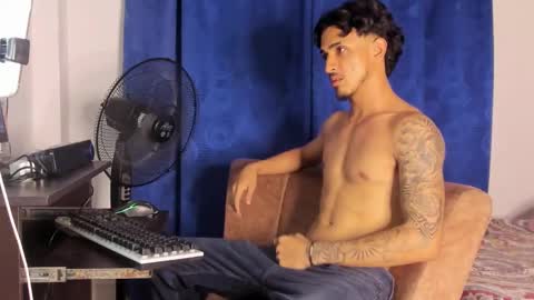 Kriss online show from October 2025 12:53:02 AM