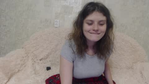 krissvoss online show from December 2024 07:48:02 PM