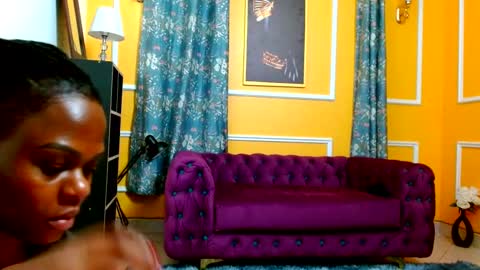 Snapshot of krissy_nile995 chatting on February 2025 04:33:01 PM Thaterotic woman online show from February 2025 04:33:01 PM