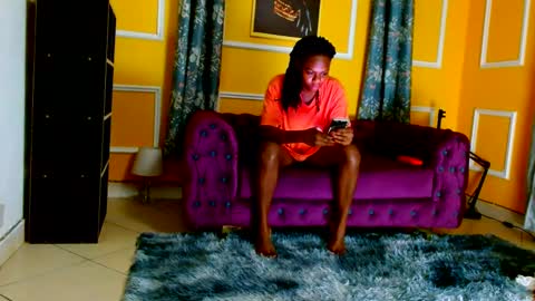 Snapshot of krissy_nile995 chatting on February 2025 07:49:01 AM Thaterotic woman online show from February 2025 07:49:01 AM