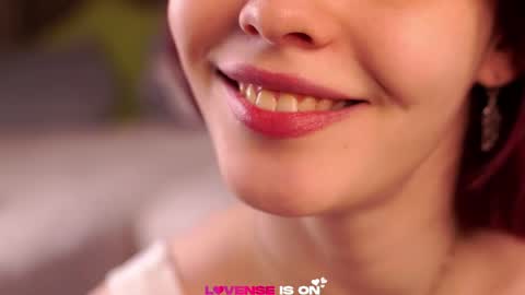 Snapshot of krissyhei chatting on May 2026 01:10:02 AM Sarah online show from May 2026 01:10:02 AM