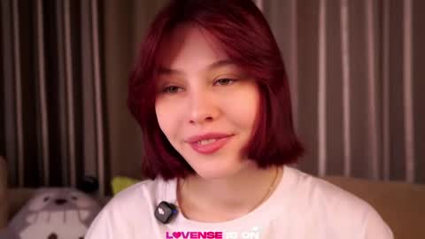 Snapshot of krissyhei chatting on May 2026 01:14:01 AM Sarah online show from May 2026 01:14:01 AM